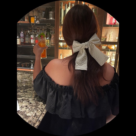 Meet your Posher! - Picture 2 of 2